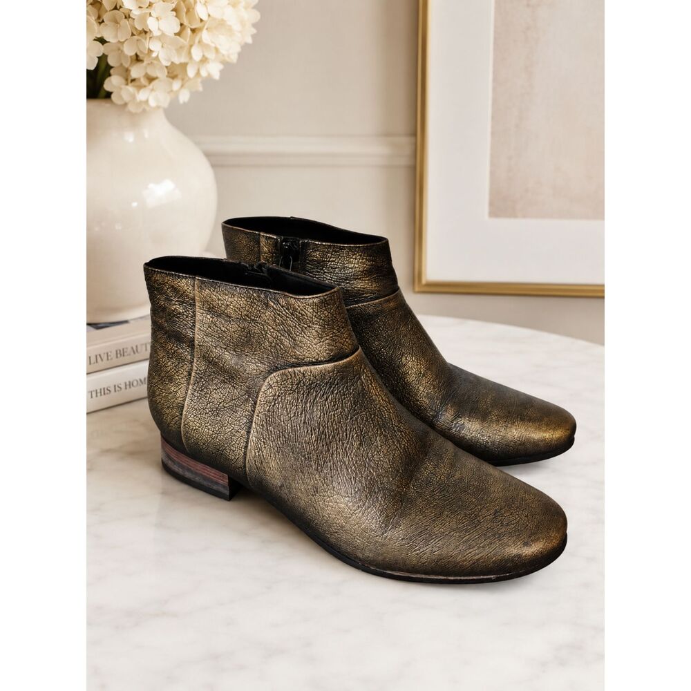 Cole Haan Metallic Bronze Leather Ankle Booties Zip Women's Size 7B Shoes